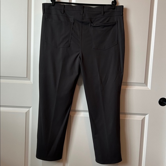 NWOT STYLUS Men's Sleek Black Dress Pants 44X30 - Picture 4 of 7